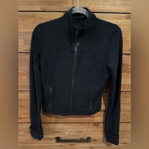 Lululemon Cropped Nulu Define Jacket, black size 8